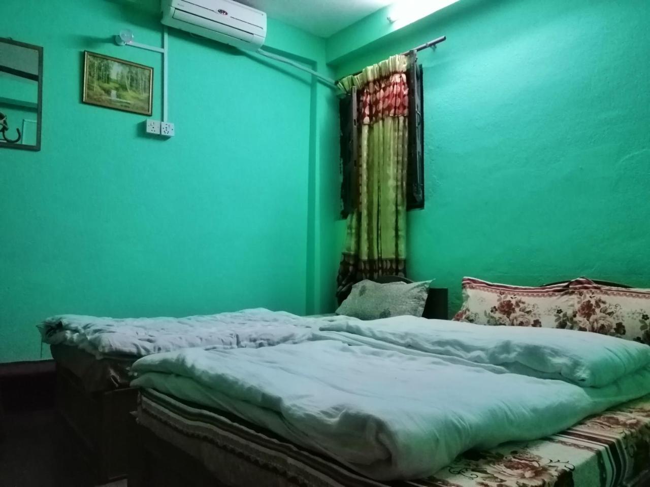 Anmol Guest House Kathmandu Luaran gambar